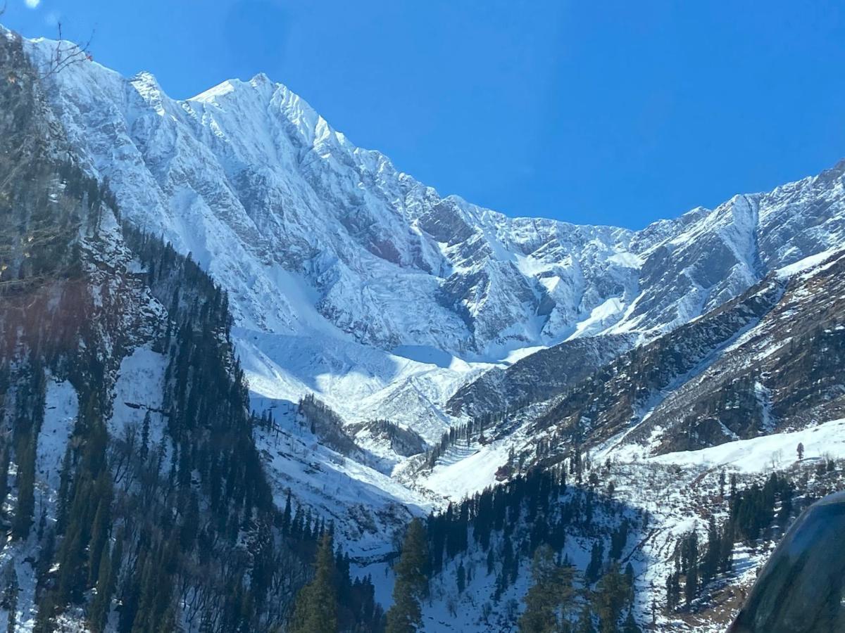 Solang Valley Resort Manāli Exteriér fotografie