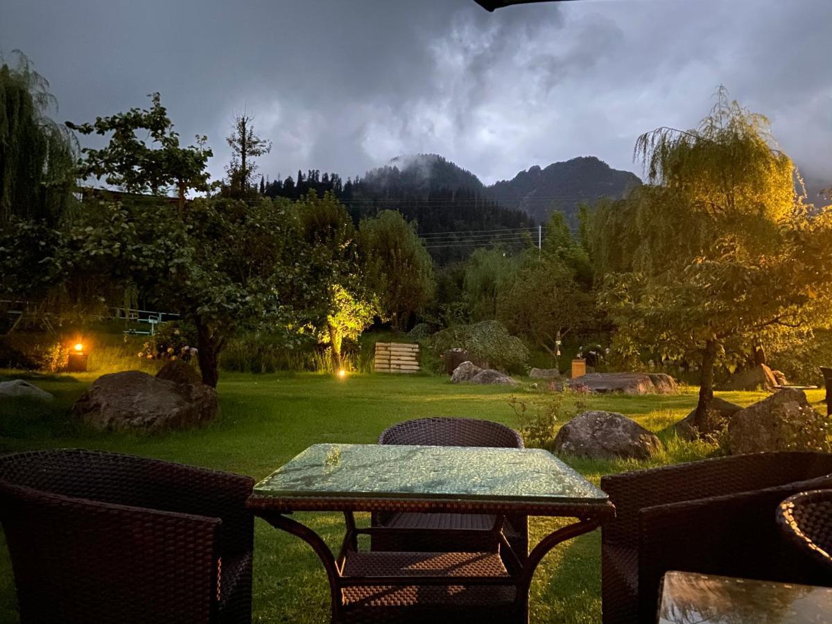 Solang Valley Resort Manāli Exteriér fotografie