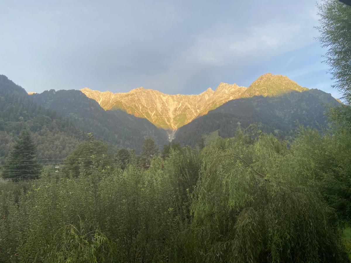 Solang Valley Resort Manāli Exteriér fotografie