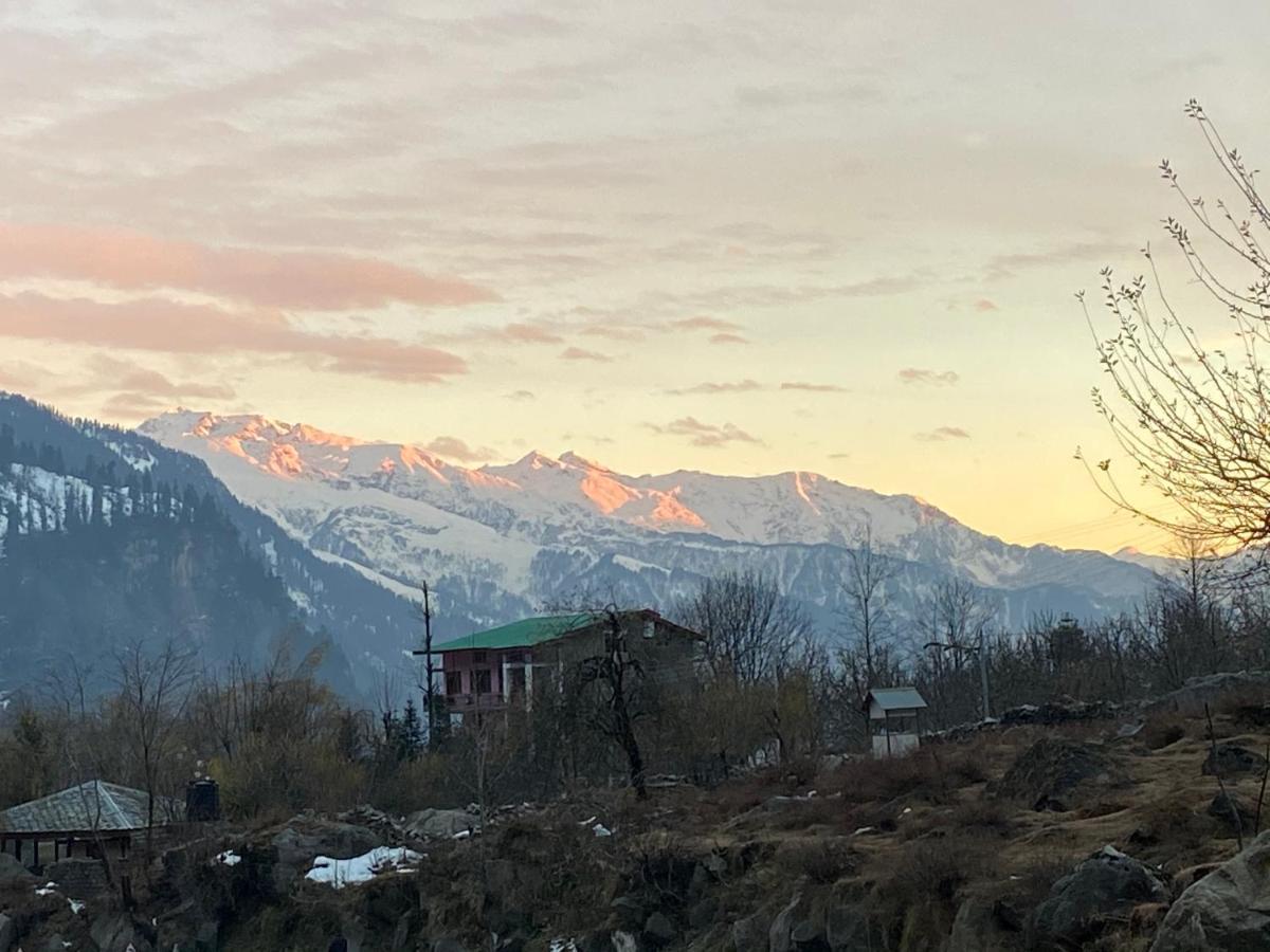 Solang Valley Resort Manāli Exteriér fotografie