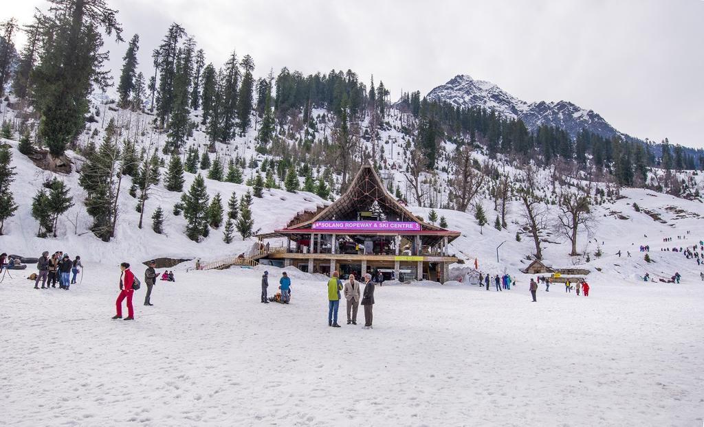 Solang Valley Resort Manāli Exteriér fotografie
