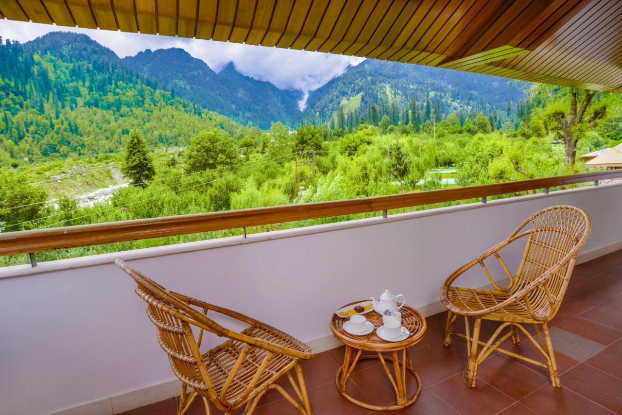 Solang Valley Resort Manāli Exteriér fotografie